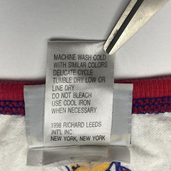 VTG 1998 Winnie the Pooh Nightshirt Winter Long Sleeve Pooh & Piglet Sz. Medium - Picture 8 of 13